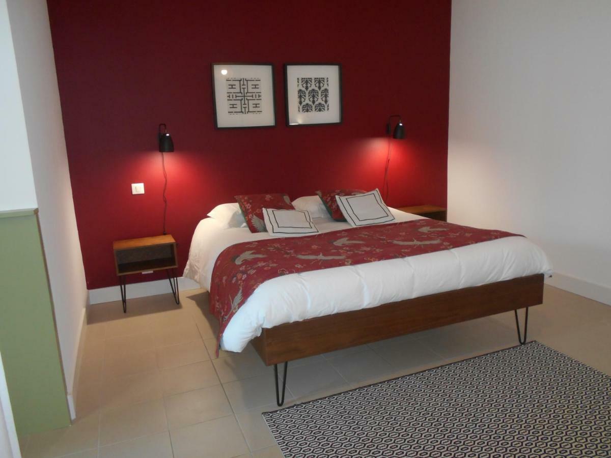 Maison D'Hotes Les Palmiers Gluiras Екстер'єр фото